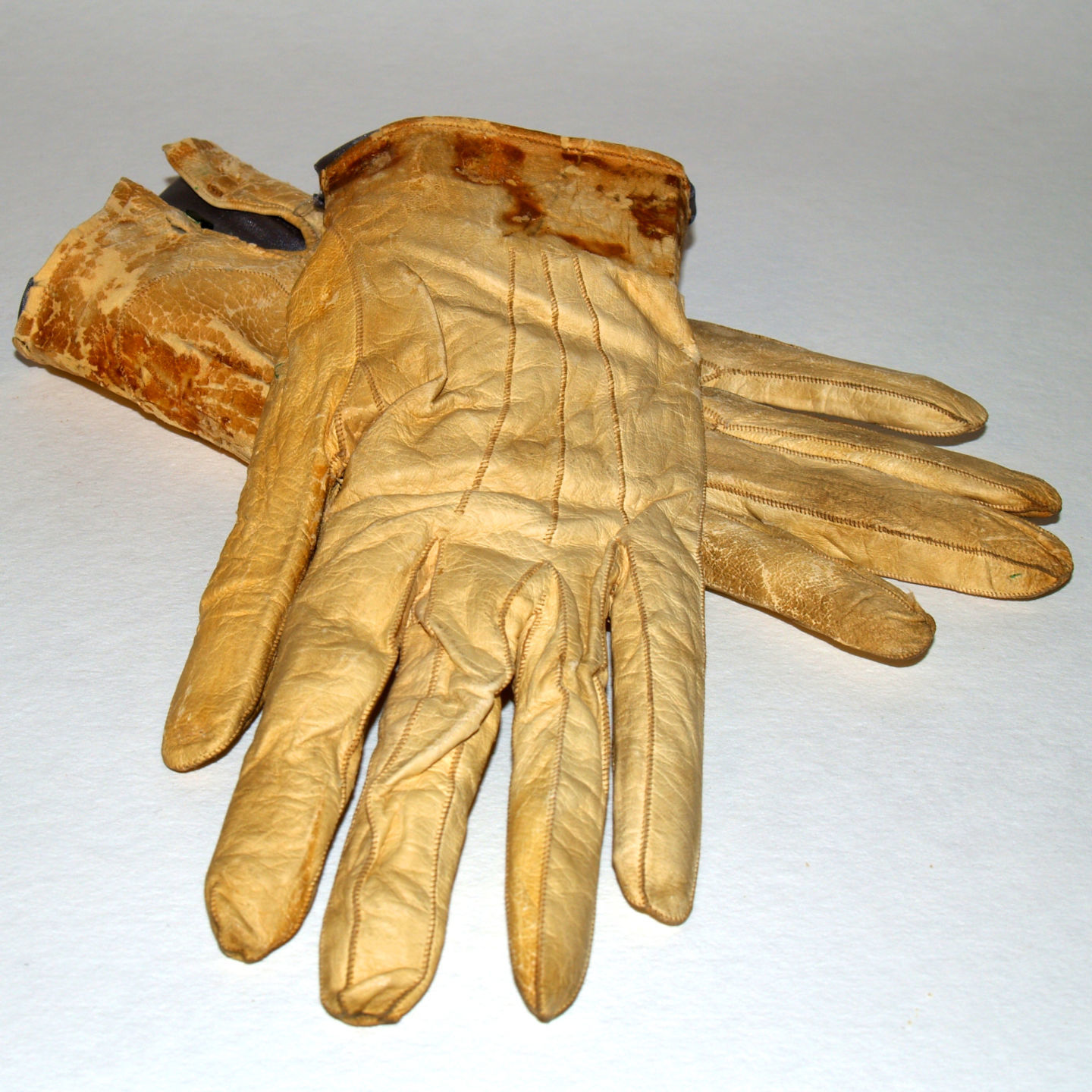Lincoln Museum Bloody Gloves